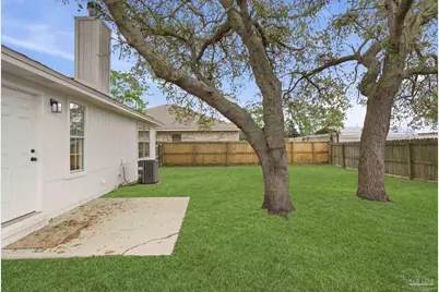 811 Boulevard De Lorleans, Mary Esther, FL 32569 - Photo 35