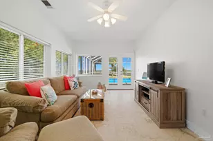 2748 Sunrunner Ln, Gulf Breeze, FL 32563 - Photo 19