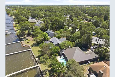 2748 Sunrunner Ln, Gulf Breeze, FL 32563 - Photo 55