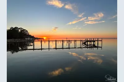 2748 Sunrunner Ln, Gulf Breeze, FL 32563 - Photo 67