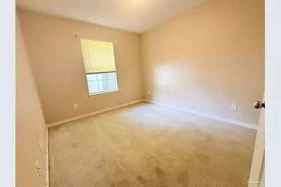 5008 Orlando Ct, Pensacola, FL 32526 - Photo 9