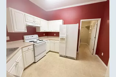 5008 Orlando Ct, Pensacola, FL 32526 - Photo 3