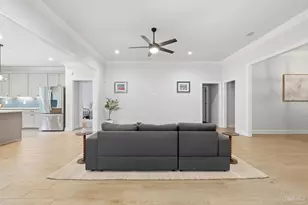 3050 Mountain Laurel Trl, Cantonment, FL 32533 - Photo 9