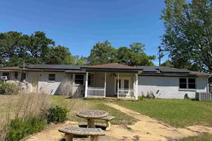 2625 Franciscan Dr, Pensacola, FL 32526 - Photo 5