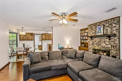 7367 Baywoods Ln, Pensacola, FL 32504 - Photo 13