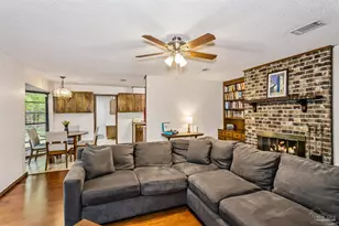 7367 Baywoods Ln, Pensacola, FL 32504 - Photo 13