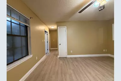 6635 Wesdon Ct, Milton, FL 32570 - Photo 7