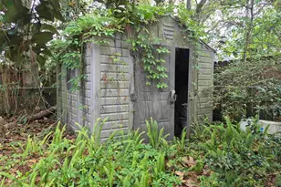 7855 Bay Meadows Dr, Pensacola, FL 32507 - Photo 5