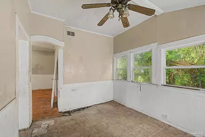 2410 N Tarragona St, Pensacola, FL 32503 - Photo 7