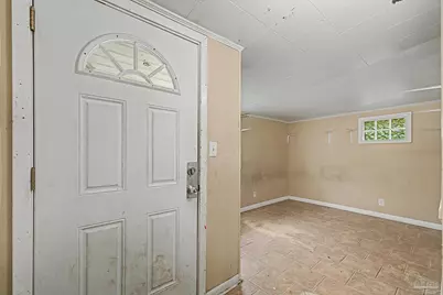2410 N Tarragona St, Pensacola, FL 32503 - Photo 13