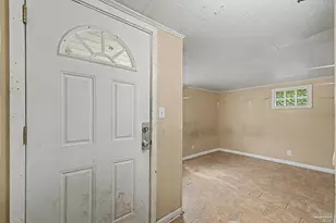 2410 N Tarragona St, Pensacola, FL 32503 - Photo 13