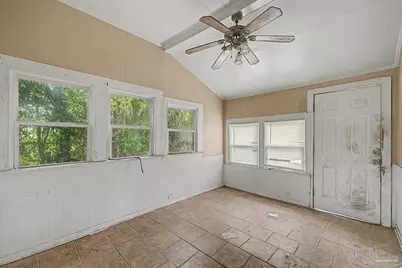 2410 N Tarragona St, Pensacola, FL 32503 - Photo 3