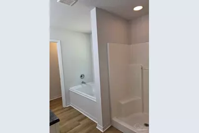 10681 Senegal Dr, Pensacola, FL 32534 - Photo 9