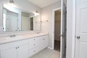 2081 Sequoia Cir, Pensacola, FL 32526 - Photo 9