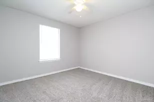 2081 Sequoia Cir, Pensacola, FL 32526 - Photo 15