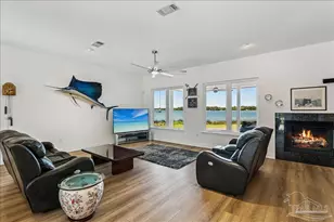 6281 Calle De Hidalgo, Navarre, FL 32566 - Photo 9