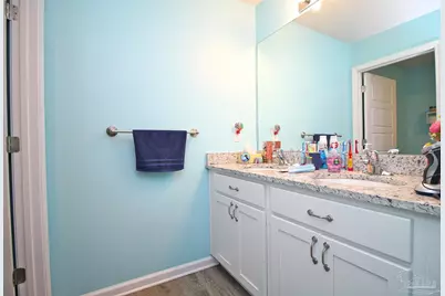 6376 Burrow Ln, Pensacola, FL 32526 - Photo 13