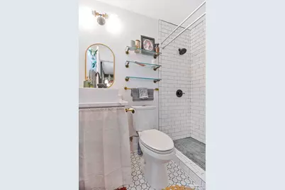 418 W Gadsden St, Pensacola, FL 32501 - Photo 13