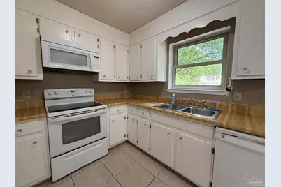 4204 W Avenida De Golf, Pace, FL 32571 - Photo 11