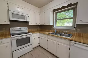 4204 W Avenida De Golf, Pace, FL 32571 - Photo 11