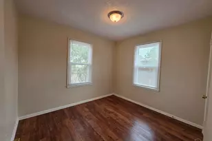 203 SE Syrcle Dr, Pensacola, FL 32507 - Photo 17