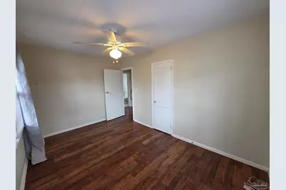 203 SE Syrcle Dr, Pensacola, FL 32507 - Photo 11