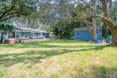 444 York St, Gulf Breeze, FL 32561 - Photo 57