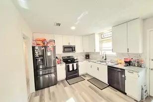 5441 Gwen Ln, Pace, FL 32571 - Photo 7