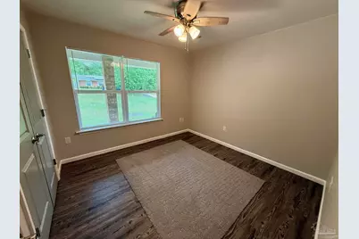 5553 Riviera Dr, Milton, FL 32583 - Photo 11
