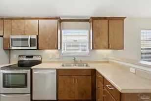 8110 Heirloom Dr, Pensacola, FL 32514 - Photo 3