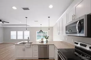 2613 N H St, Pensacola, FL 32501 - Photo 3