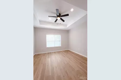 2613 N H St, Pensacola, FL 32501 - Photo 9