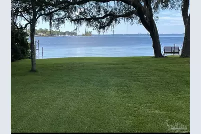 4156 Beach Dr, Niceville, FL 32578 - Photo 1