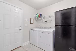 6090 Winchester Cir, Milton, FL 32570 - Photo 29