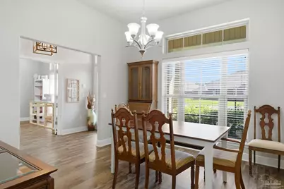 6090 Winchester Cir, Milton, FL 32570 - Photo 7