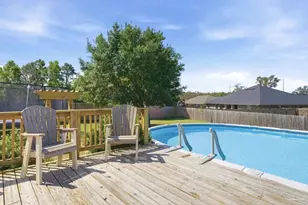 6090 Winchester Cir, Milton, FL 32570 - Photo 33