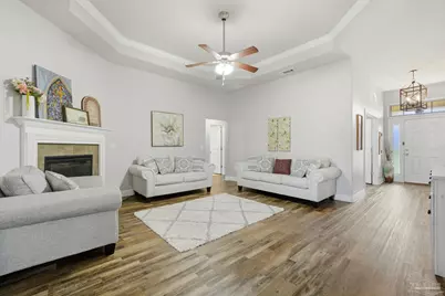 6090 Winchester Cir, Milton, FL 32570 - Photo 13