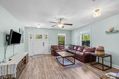 5325 Woodlake Tr, Gulf Breeze, FL 32563 - Photo 11