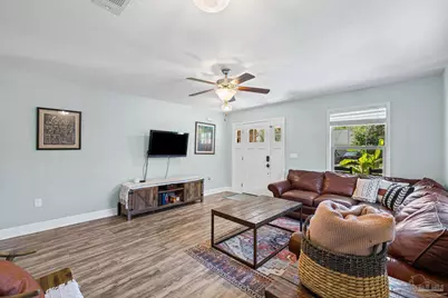 5325 Woodlake Tr, Gulf Breeze, FL 32563 - Photo 13