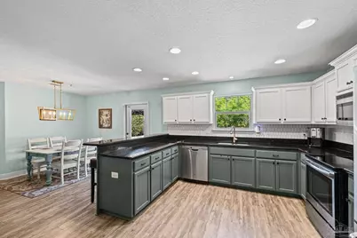 5325 Woodlake Tr, Gulf Breeze, FL 32563 - Photo 19