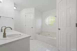 5980 Grandview Dr, Milton, FL 32570 - Photo 21