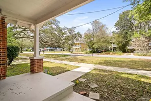 1707 E Bobe St, Pensacola, FL 32503 - Photo 3