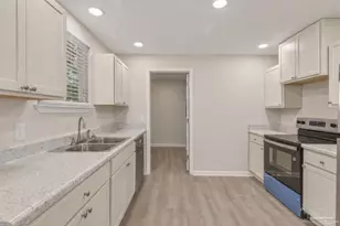 1008 W La Rua St, Pensacola, FL 32501 - Photo 9