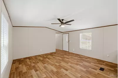 4729 Nichols Creek Rd, Milton, FL 32583 - Photo 9