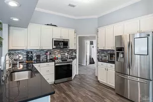 1956 Rue La Fontaine, Navarre, FL 32566 - Photo 21