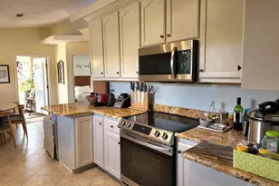 876 Miramar Dr, Pensacola, FL 32506 - Photo 7