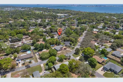 124 Norwich Dr, Gulf Breeze, FL 32561 - Photo 33