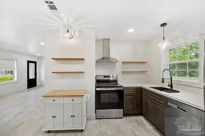 3407 W Jordan St, Pensacola, FL 32505 - Photo 11