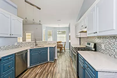 7137 Woodside Rd, Pensacola, FL 32526 - Photo 13