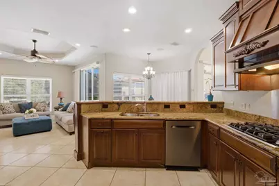 1621 Smugglers Cove Cir, Gulf Breeze, FL 32563 - Photo 21